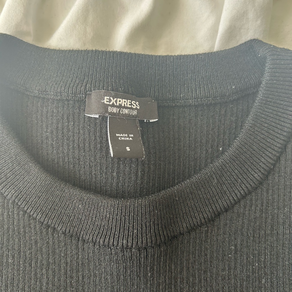 Express Black Ribbed Knit Top - Picture 3 of 3